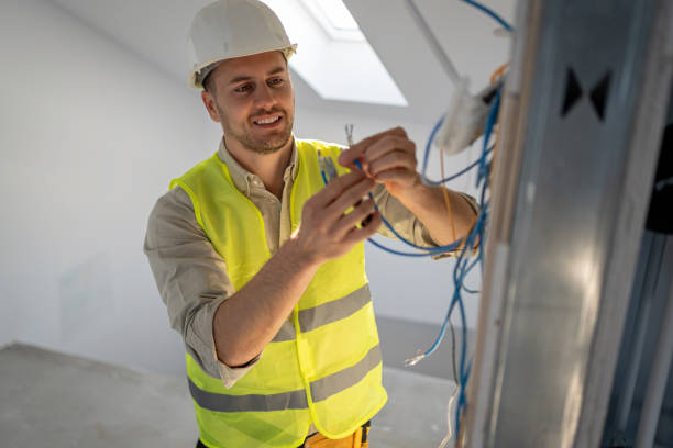 Best Electrical Contractors for Businesses  in Hutchinson, KS